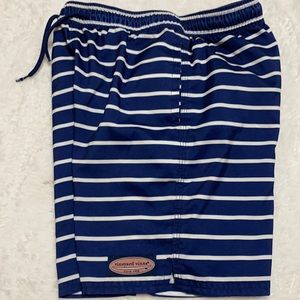 Vineyard Vines swim trunks with liner and drawstring. Size Small (size 8-10)